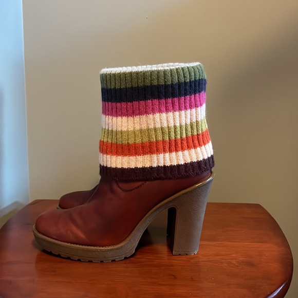 Coach Whisky Brown Leather Legacy Stripe Wool
Sock Laurette Boots Size 8.5 Fall - Picture 4 of 10
